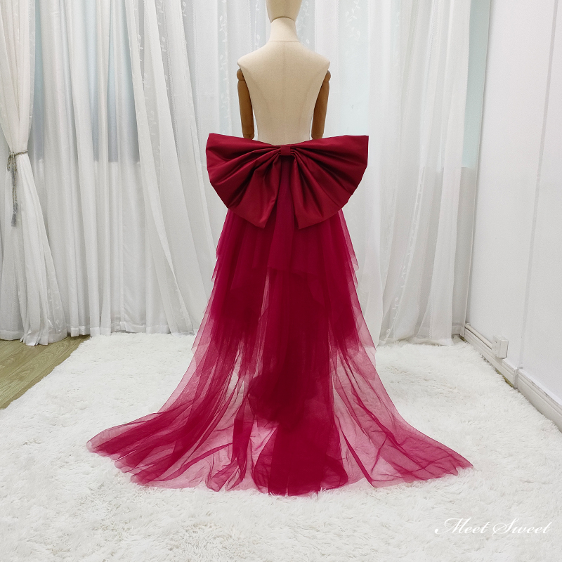 セミオーダー可能 取り外しトレーン 付けトレーン ワインレッド リボン 蝶結び 花嫁 結婚式 二次会 披露宴 カラードレスアレンジ チュール ブライダル 