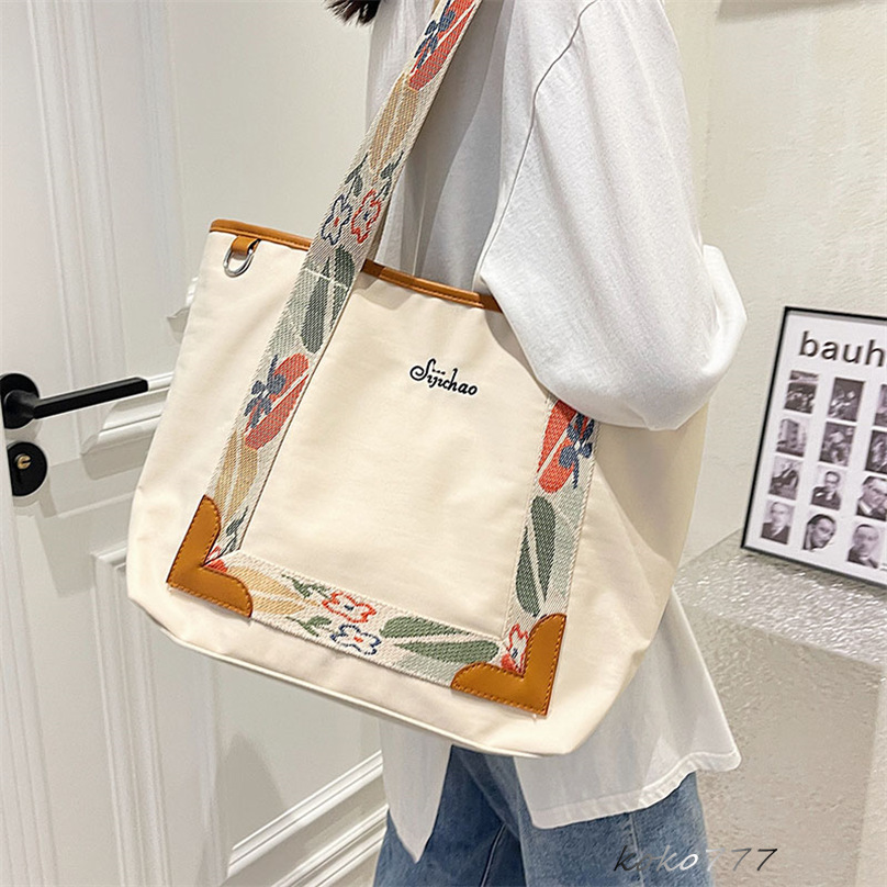 バッグ レディースかばん トートバッグ ショルダーバッグ ハンドバッグ カジュアル 布鞄 通勤オシャレ カバン 女子 ワーク 花柄 通学 お出掛け チャック 