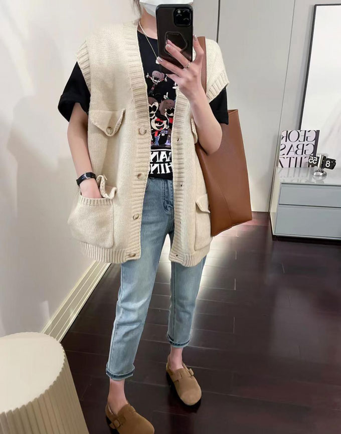 ニットベスト レディース Vネック 前開き セーター トップス お尻が隠れる 送料無料 アウター カーディガン ノースリーブ ゆったり レイヤード 重ね着 