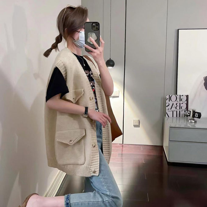 ニットベスト レディース Vネック 前開き セーター トップス お尻が隠れる 送料無料 アウター カーディガン ノースリーブ ゆったり レイヤード 重ね着 