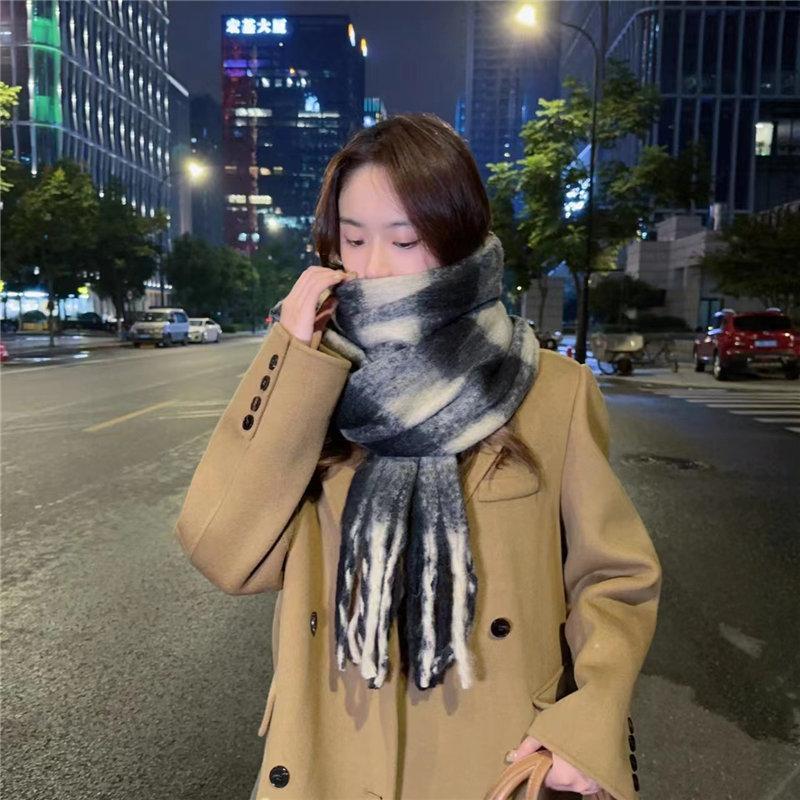 マフラー チェック ボリュームフリンジマフラー 暖かい レディース ストール 厚手 かわいい プレゼント ボリュームたっぷり 通学 巻物通勤 大きい 