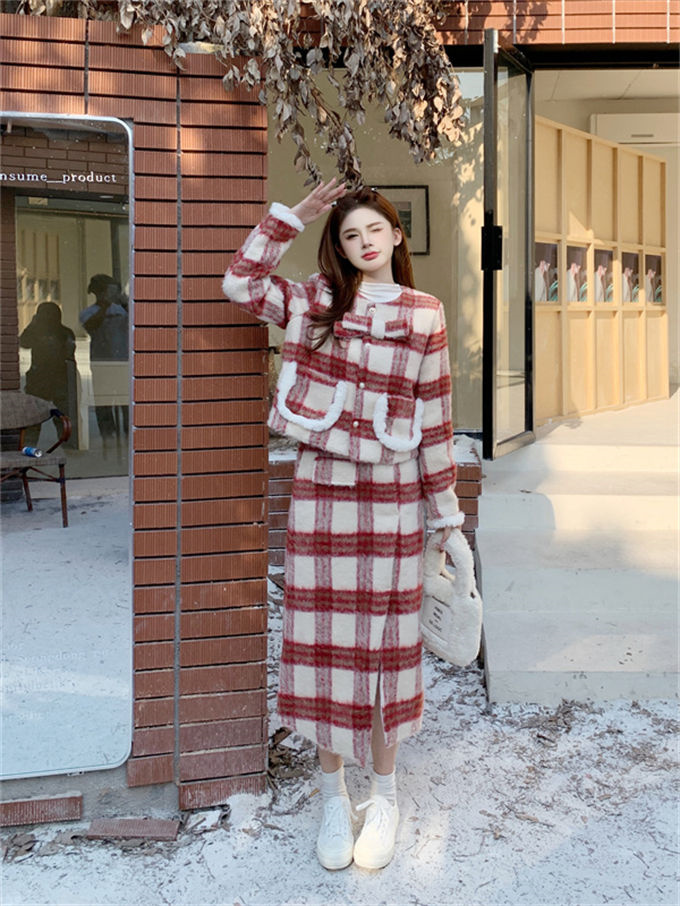 ツイード レディース アウター 中綿コート 中綿入り スカート 秋冬 オフィス ジャケット 膝上 タイトスカート アウター ひざ下 ミモレ丈 あたたかい通勤 スーツ 