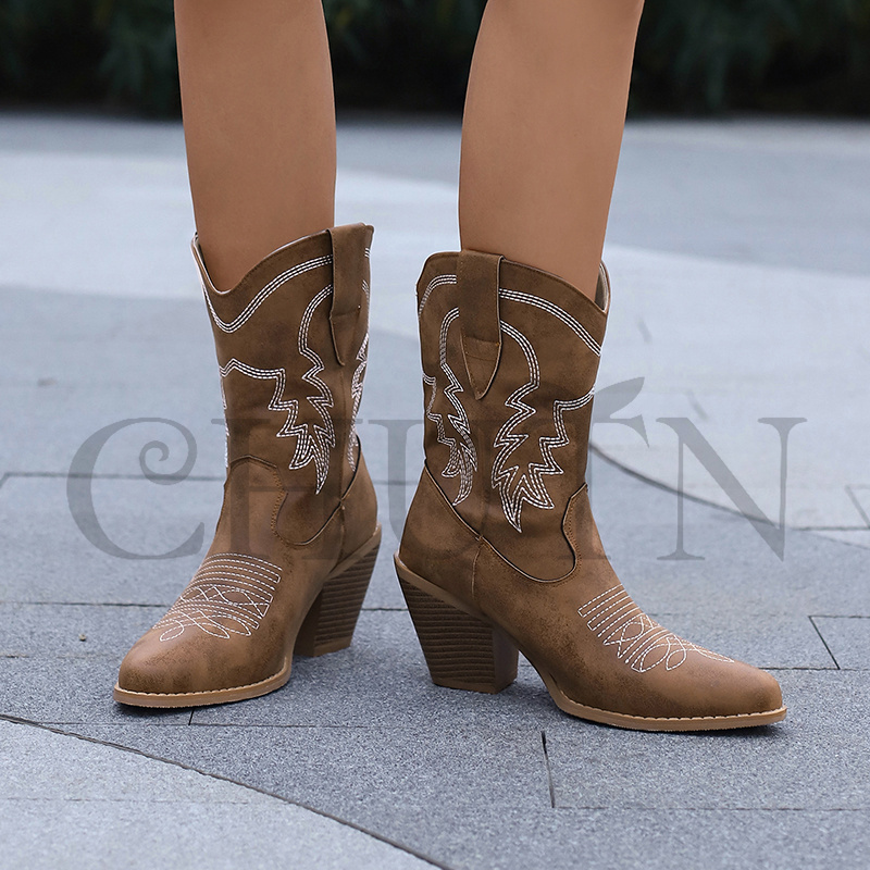 ブーティー歩きやすいショートブーツレディース入学式 ウエスタンブーツショートブーツ黒 太めヒール秋冬大きいサイズブーツ筒太め 二次会  