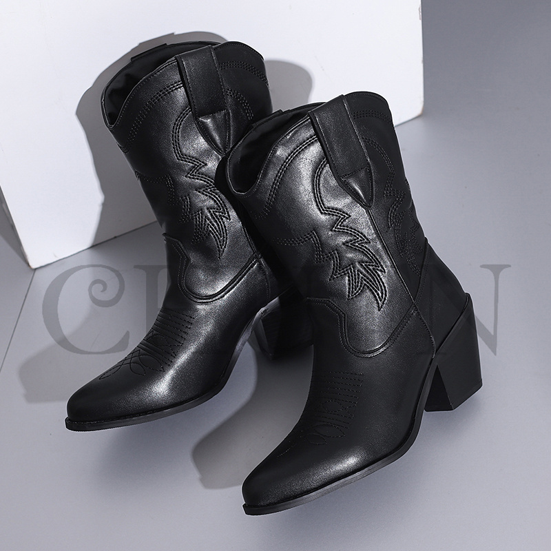 ブーティー歩きやすいショートブーツレディース入学式 ウエスタンブーツショートブーツ黒 太めヒール秋冬大きいサイズブーツ筒太め 二次会  