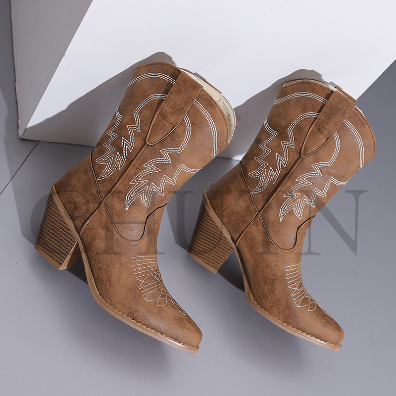 ブーティー歩きやすいショートブーツレディース入学式 ウエスタンブーツショートブーツ黒 太めヒール秋冬大きいサイズブーツ筒太め 二次会  