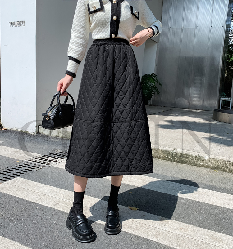 ダウンスカート中綿 スカートボミモレ丈 膝下 キルティングスカート 入学式卒業式フレアスカート Aライン きれいめ 中綿 フスカート 