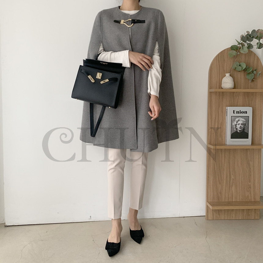 春ポンチョコート レディース ケープコート 秋 冬 無地アウター 結婚式 おしゃれ 60代50代40代 30代 シンプル マント ポンチョ 上品 コーデ レディース 