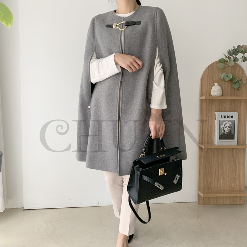 春ポンチョコート レディース ケープコート 秋 冬 無地アウター 結婚式 おしゃれ 60代50代40代 30代 シンプル マント ポンチョ 上品 コーデ レディース 