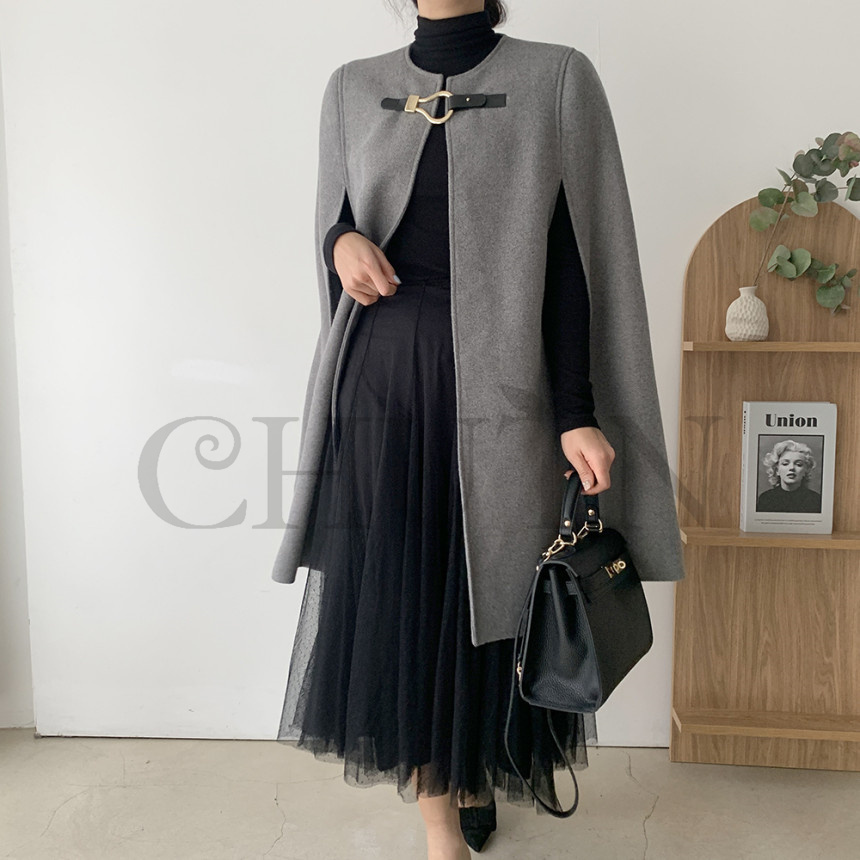 春ポンチョコート レディース ケープコート 秋 冬 無地アウター 結婚式 おしゃれ 60代50代40代 30代 シンプル マント ポンチョ 上品 コーデ レディース 