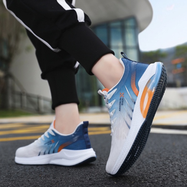 送料無料 スニーカー メンズ スリッポン ウォーキング 軽量 通気 ジム 厚底 ナース スポーツ 。 歩きやすい リラックス 疲れない 靴 