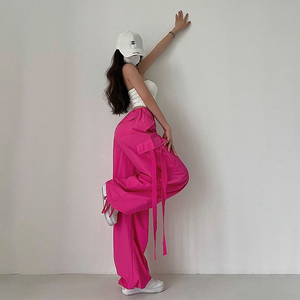 カーゴパンツ ワイドパンツ ドロストパンツ バギーパンツ 無地 ピンク コスチューム 衣装 黒 パンツ ヒップホップ ボトム ブラック ダンス 大きいサイズ個性的 