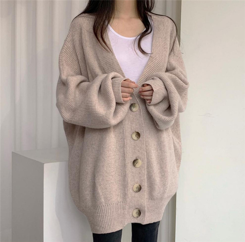 大学怠惰な秋と冬の V ネックのソフトでワックス状のルース ハイエンド ニット カーディガン ジャケット女性用 セーター 