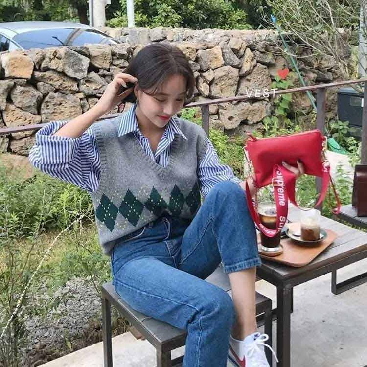 ニットベスト レディース ベスト 秋冬 ニット 重ね着 袖なし アーガイル柄 チェック おしゃれ 切り替え カジュアル プルオーバー ゆった Vネック 