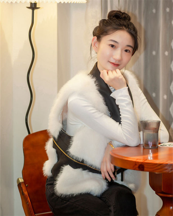 ファーベスト レディース フォックス エコファー 毛皮ベスト ジャケット 冬ベスト 防寒 アウター PU素材切替 暖かい ショート丈 上着 ファーコート 防風 