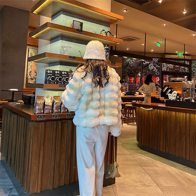 ファーコート レディース 毛皮コート ミンク レディースファー フェイクファー きれいめ 大きいサイズ 優雅 冬服 秋服 ショートコート 韓国ファッション 防寒 