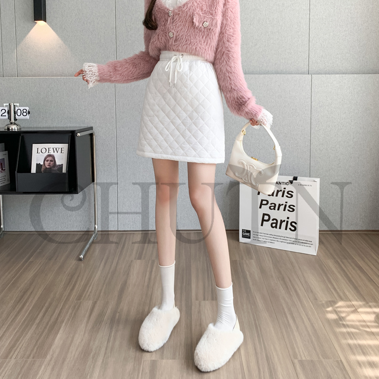 タイトスカートミニダウンスカート中綿 スカートボミニ丈 キルティングスカート 入学式卒業式 Aライン タイトスカート きれいめ 中綿 