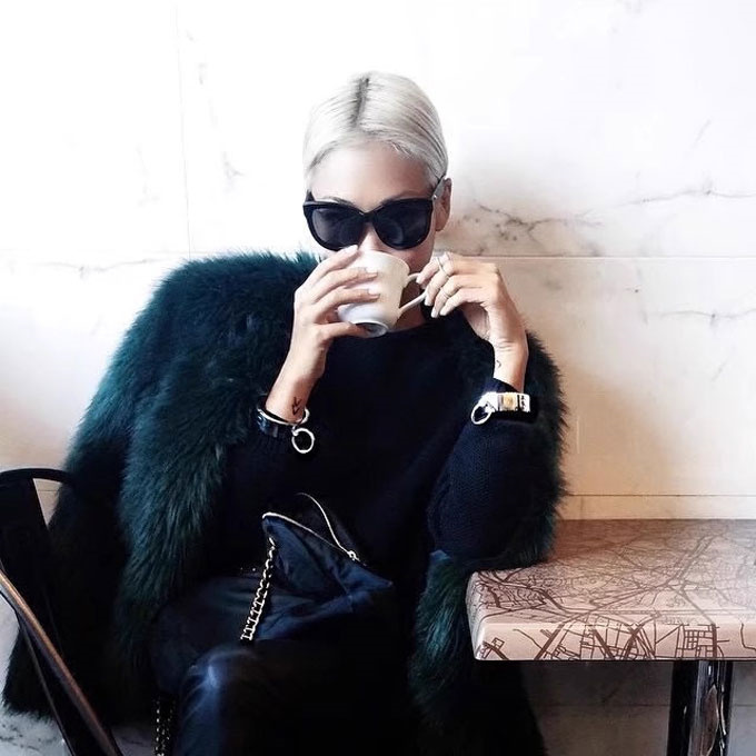 ファーコート レディース 毛皮コート フォックス レディースファー フェイクファー 暖かい 優雅 アウター ミドル丈コート 冬服 きれいめ 防寒 