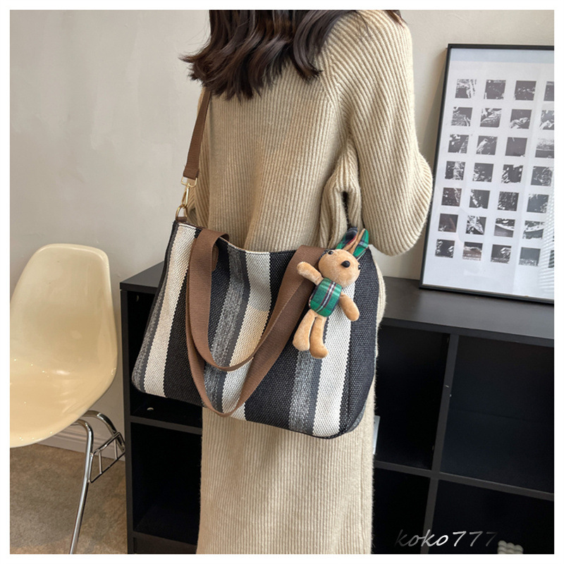 バッグ レディースかばん トートバッグ ショルダーバッグ ハンドバッグ ストライプ 女子 お出掛け カジュアル 布鞄 通勤オシャレ ワーク 通学 カバン 